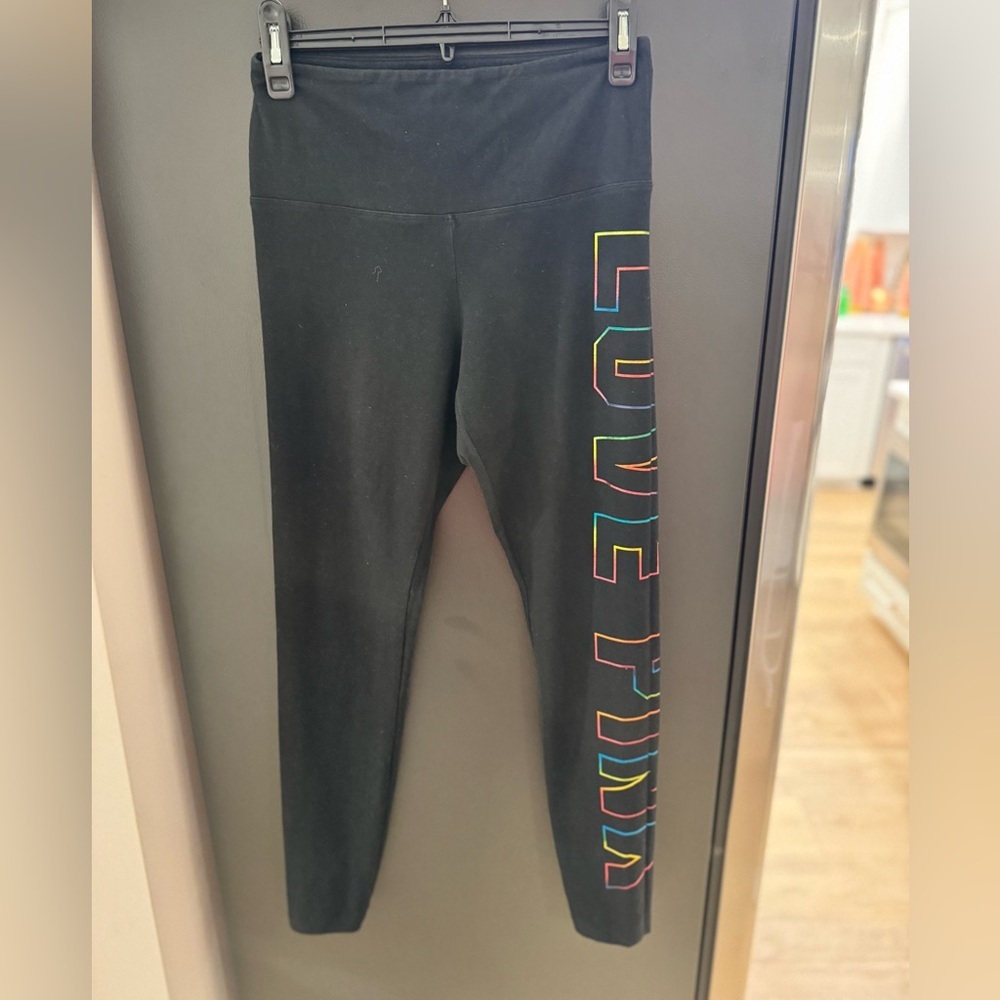PINK Victoria's Secret Black Leggings with Colorful Logo - Picture 4 of 8